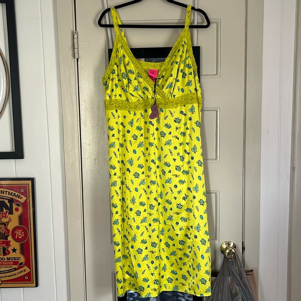 Torrid x Betsey Johnson Yellow/Blue Midi stretch satin lace slip dress 2X 18/20